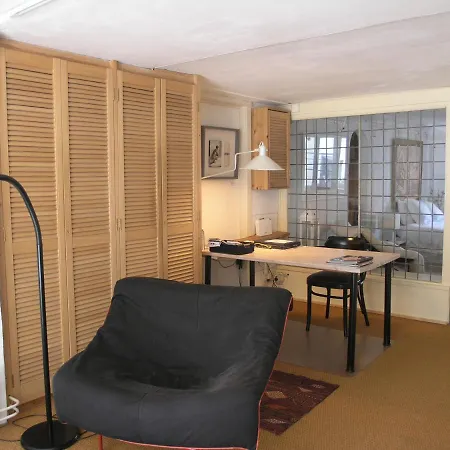 ベッド・アンド・ブレックファスト B＆b シンゲル 100 アムステルダム